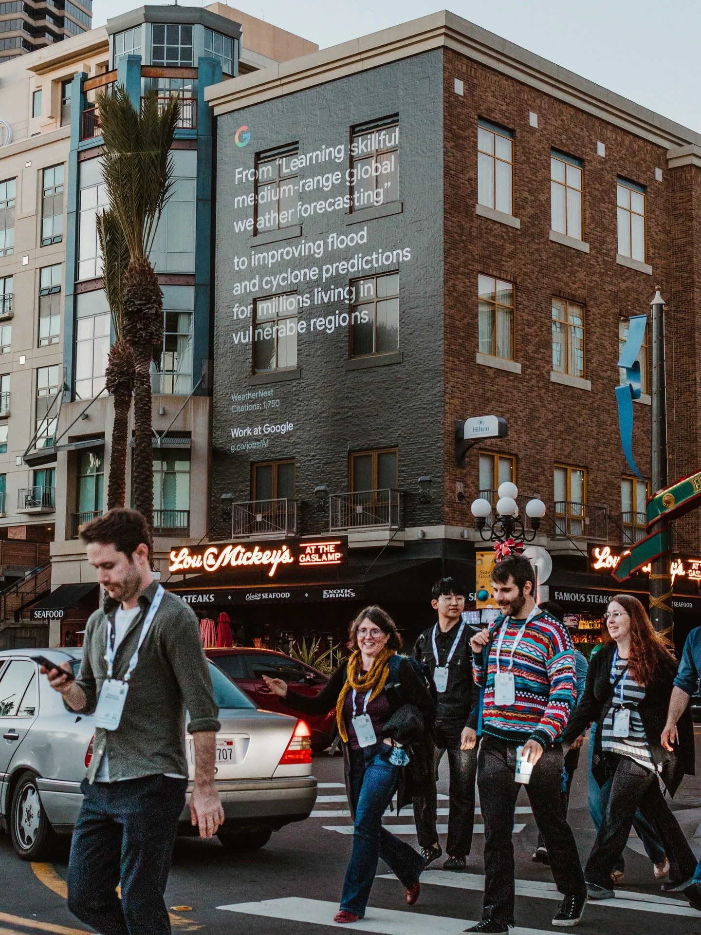 Making a statement at NeurIPS! 👀
&nbsp;
KAP Media teamed up with Google Ads to spotlight careers at Google with a standout wallscape above Lou &amp; Mickey&rsquo;s on the Hilton Gaslamp!
&nbsp;
Big message, perfect backdrop. 💡✨
&nbsp;
#KAPMedia #Go