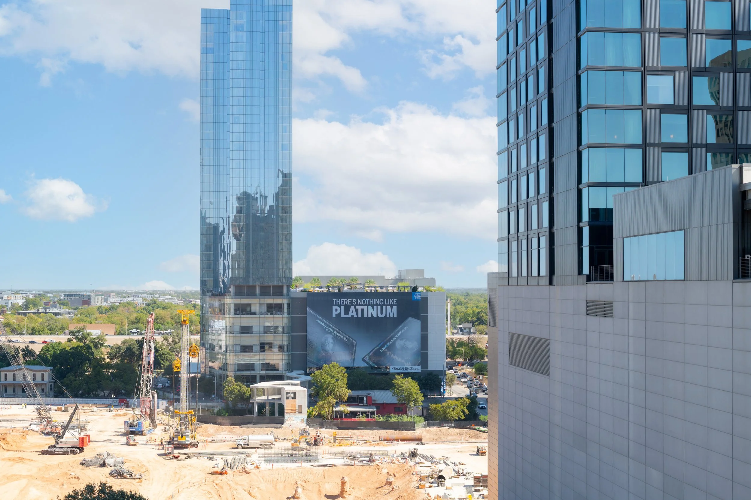 KAP_F1ATX25_FAIRMONT_AMEX_INSTALL 22.jpg