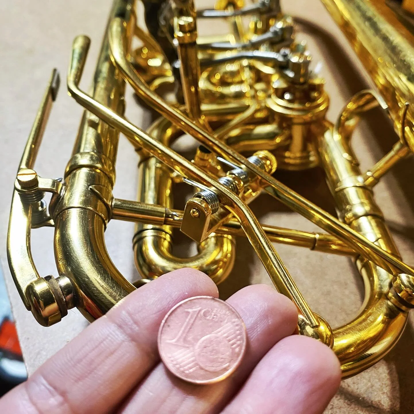 Not really sure where to start on this one. 
🎺I have owned this Dowids C rotary for four years. It plays great! I started to notice in the last six months that the pitch was less reliable than it used to be. I assumed it was me. 
🤣Like a typical tr