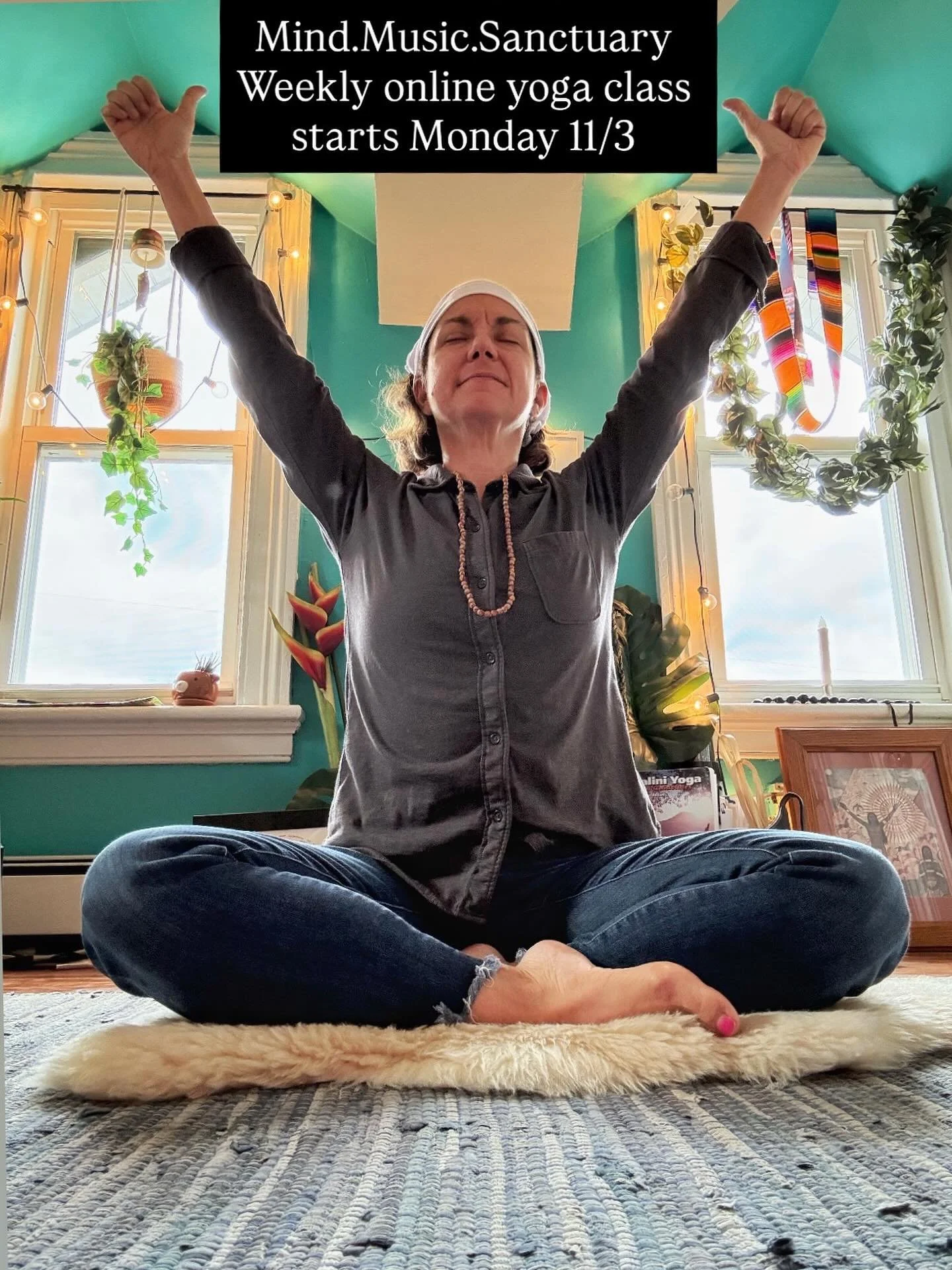 Back after popular demand, my weekly online yoga class! 
🙏One of the biggest things I stress to everyone about a mindfulness practice is a consistent routine with it. 
One way I know I can help in that regard is to offer an online yoga class. I love