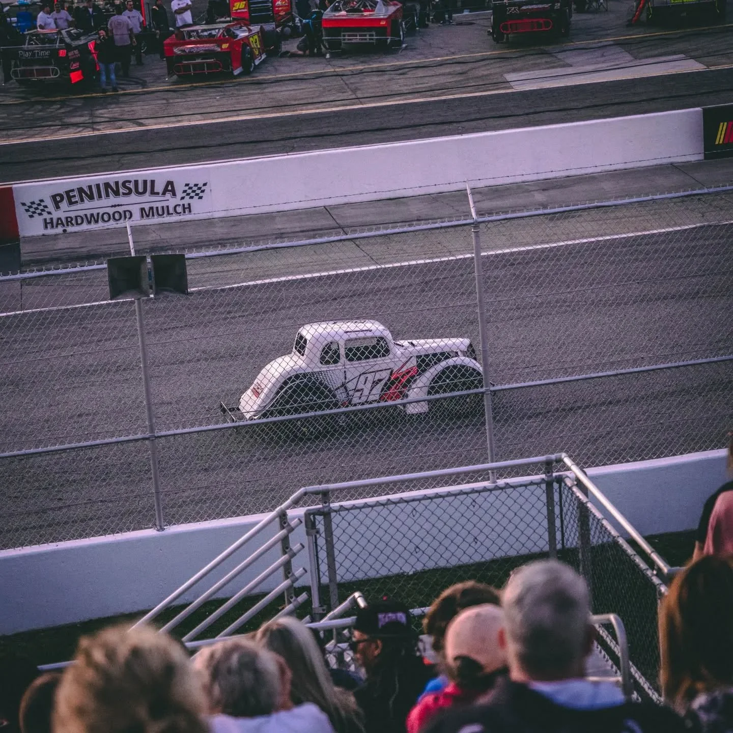 Glad I brought my camera for race night to snap some pics of a good friend in his first ever race!
.
.
.
@langleyspeedway #langleyspeedway #larrykinglawslangleyspeedway #legendcar #legendcars #racing #racenight #sonyphotography #sony #sonyalpha #sony