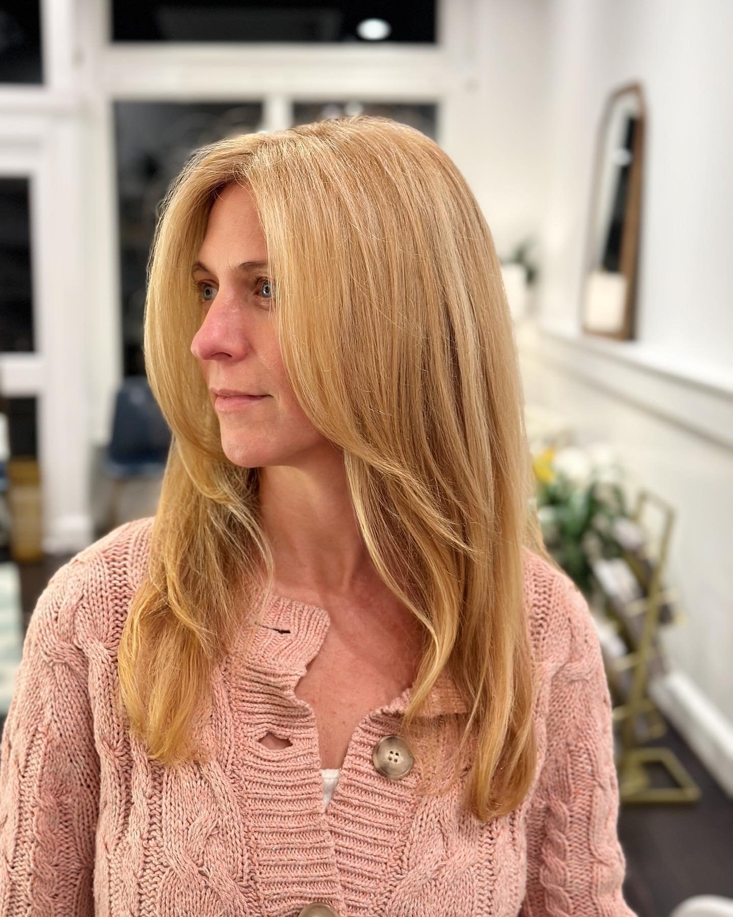 🍯 H O N E Y🍯 blonde goodness and some beautiful face frame layers by Adam.