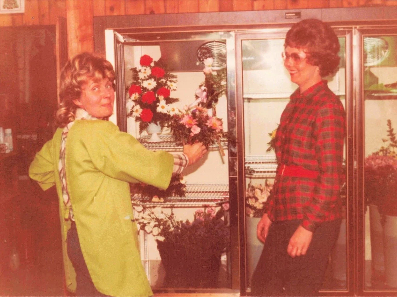 Valentine's Day, but make it retro ✌️&hearts;️