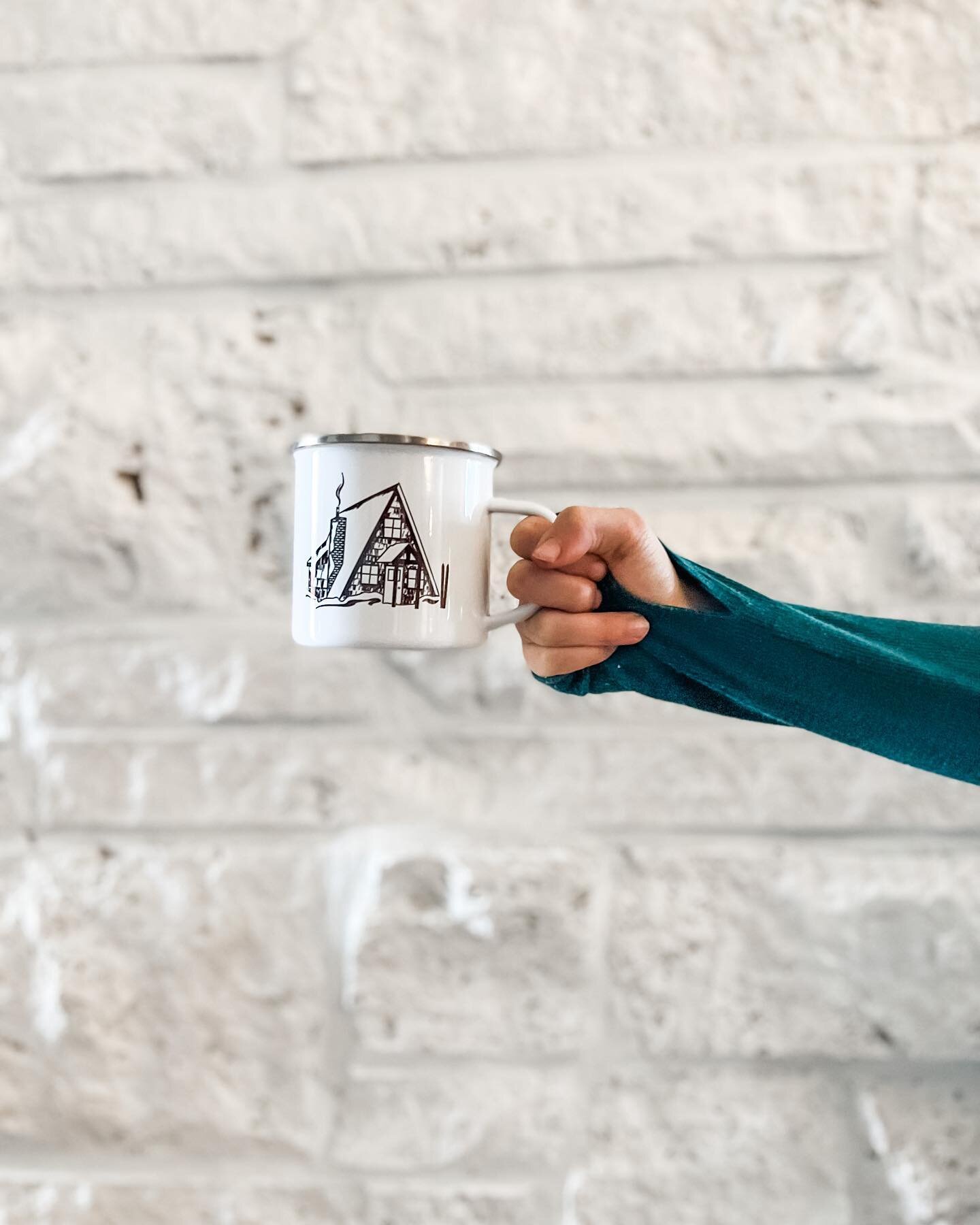 The perfect mugs for camping season 🤩

The best part is the full sublimation that can happen for your logo or design! We love a simple black and white, but add those pops of color to really make it stick out 🔥

#milanathanco #custommade #handmade #