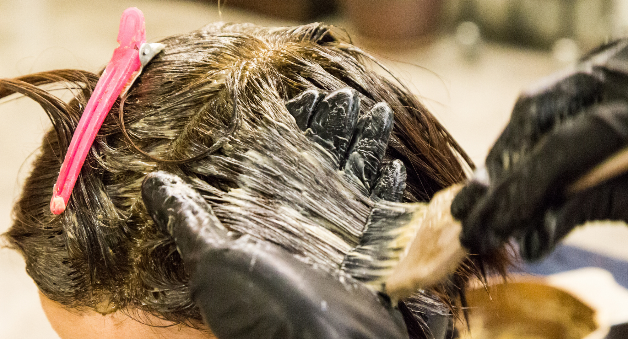 Chemical Burns From Hair Dye or Bleach: When You Can Sue in Virginia