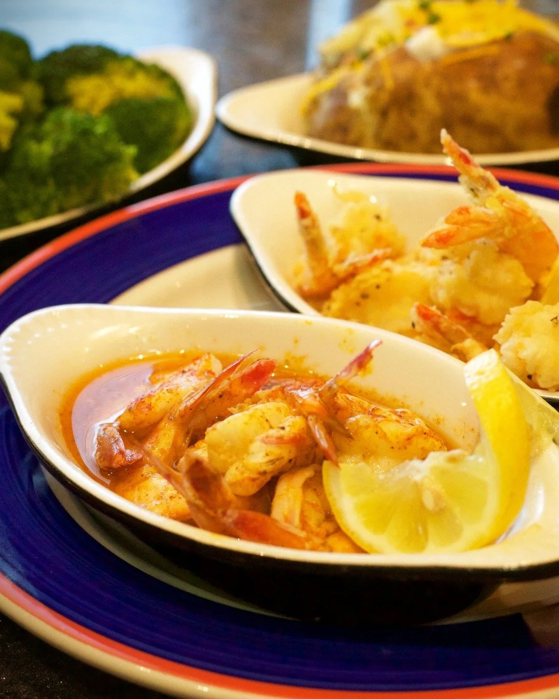 Experience Doe&rsquo;s Eat Place inside Margaritaville &mdash; where southern charm meets legendary flavor.
Perfect for date nights, celebrations, or just treating yourself to a meal worth remembering.

#DoesEatPlace #BiloxiEats #MargaritavilleDining