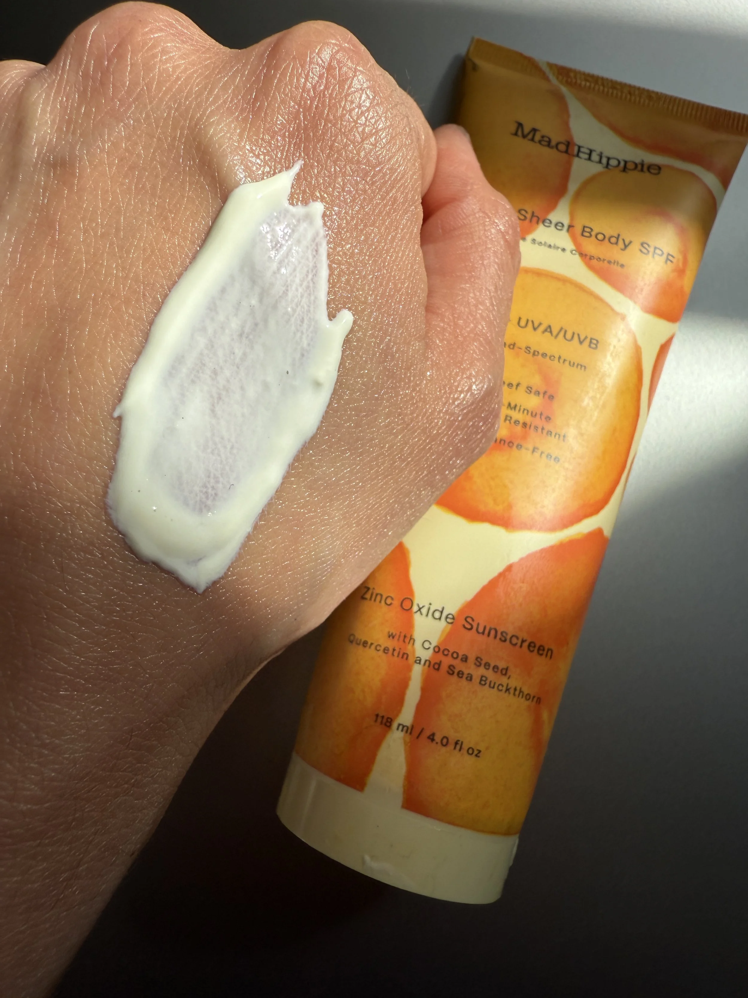 Mad Hippie Ultra-Sheer Body SPF 40+ Texture