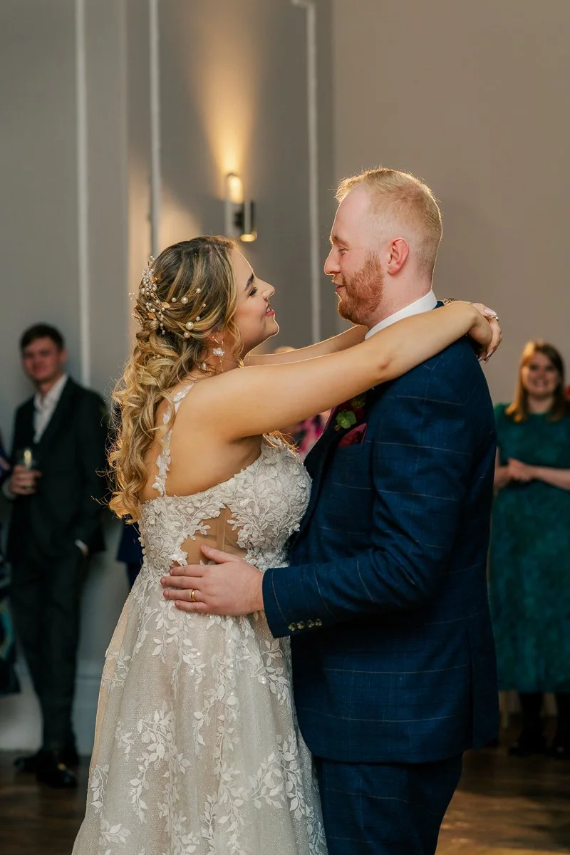 Eastwood Park Wedding Photography - Lucy & Jay-31.JPG