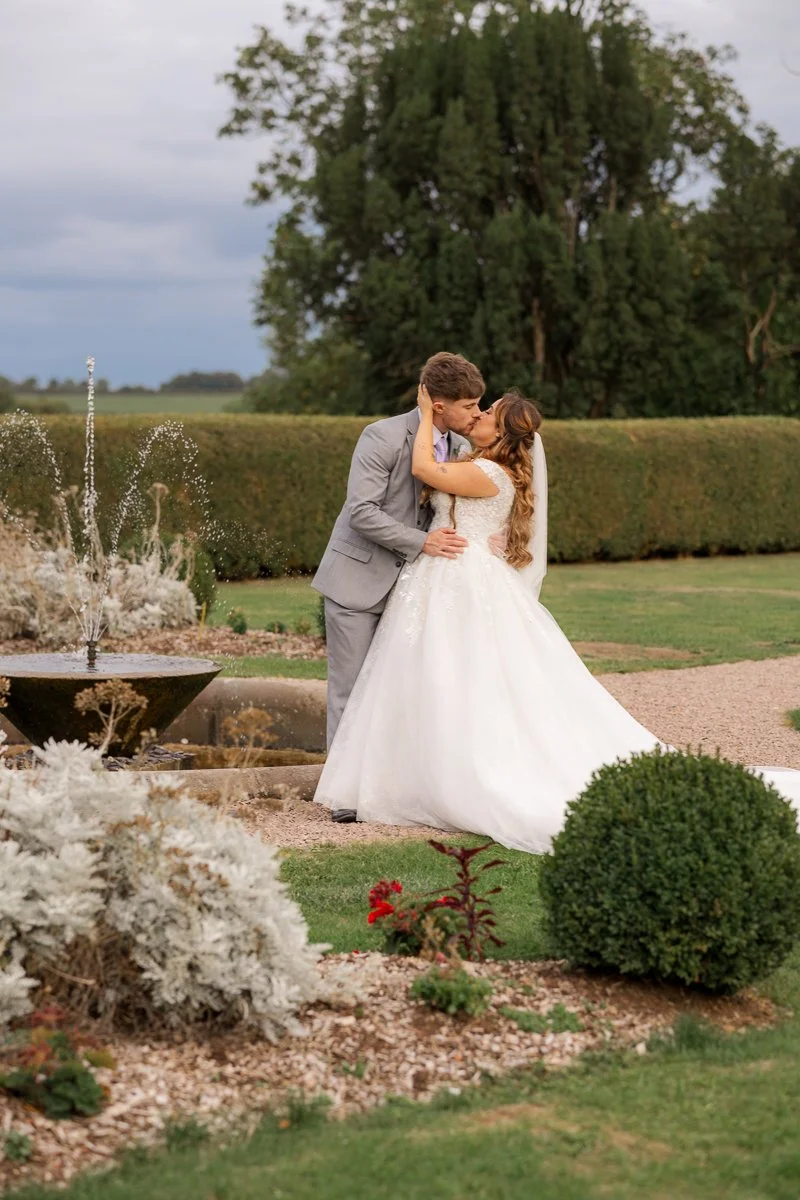 Eastwood Park Wedding Photography - Rhiannon & Anthony-30.JPG