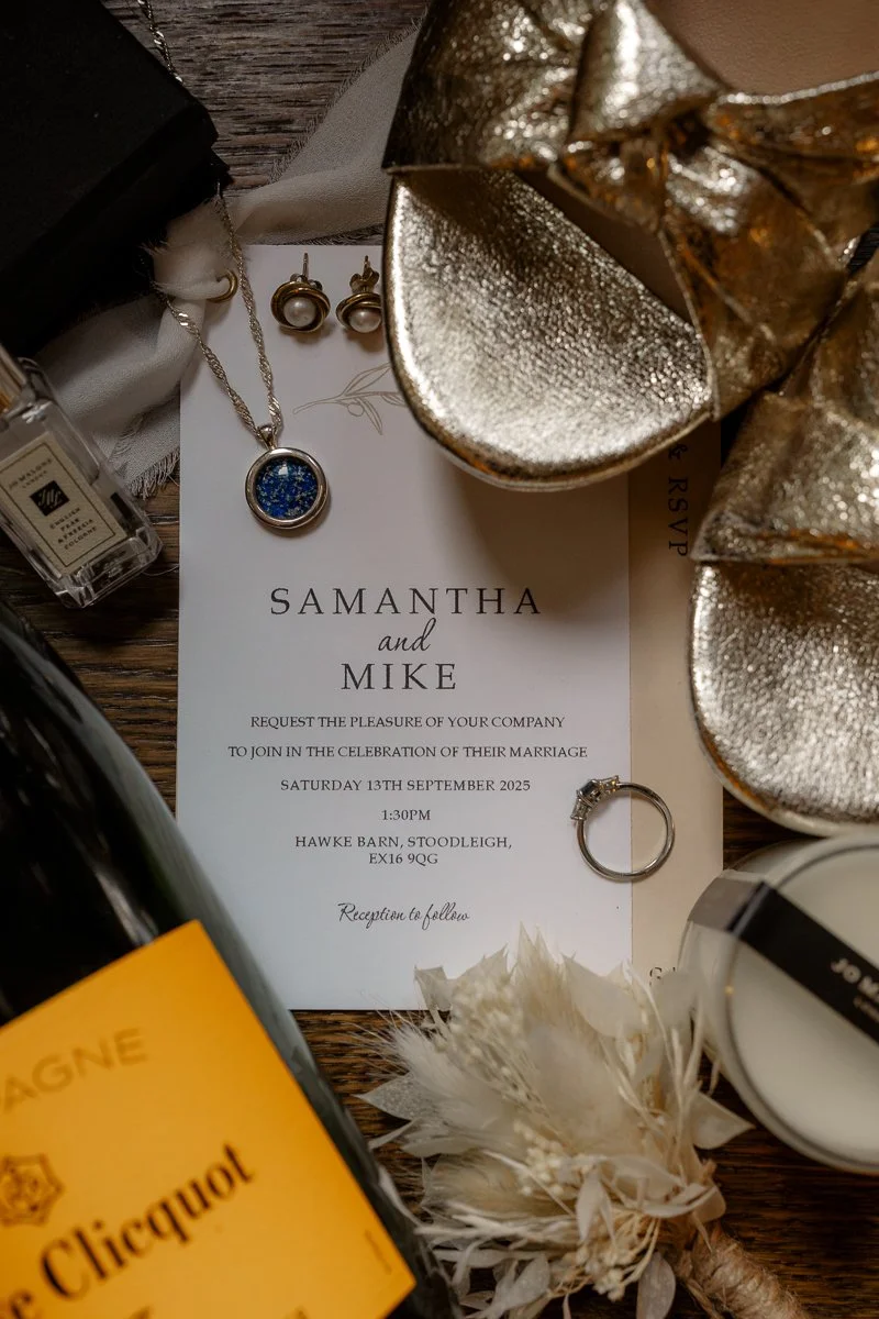 Hawke Barn Wedding Photography - Samantha & Mike.JPG