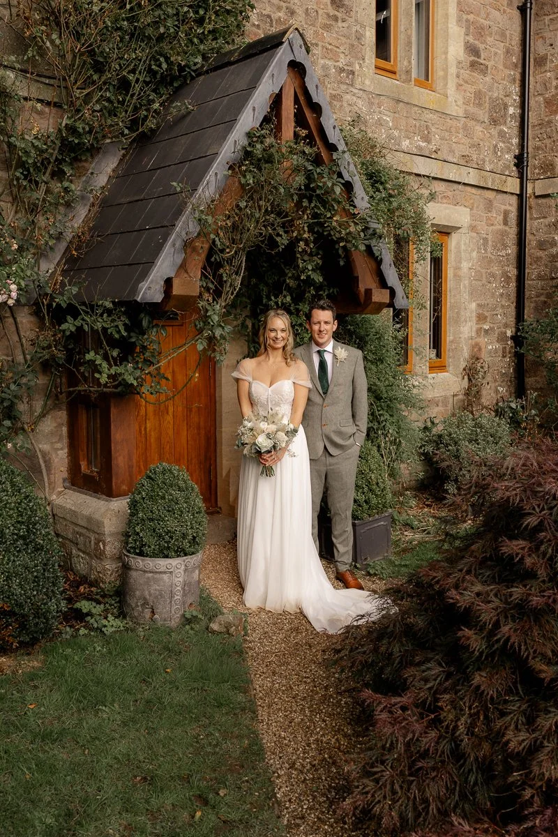 Hawke Barn Wedding Photography - Samantha & Mike-11.JPG