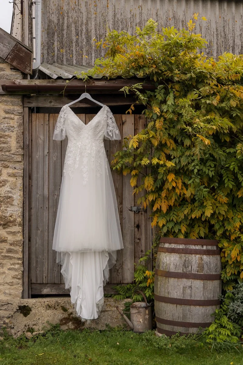 Stockbridge Farm Barn Wedding Photography - Maisie & Andrew.JPG