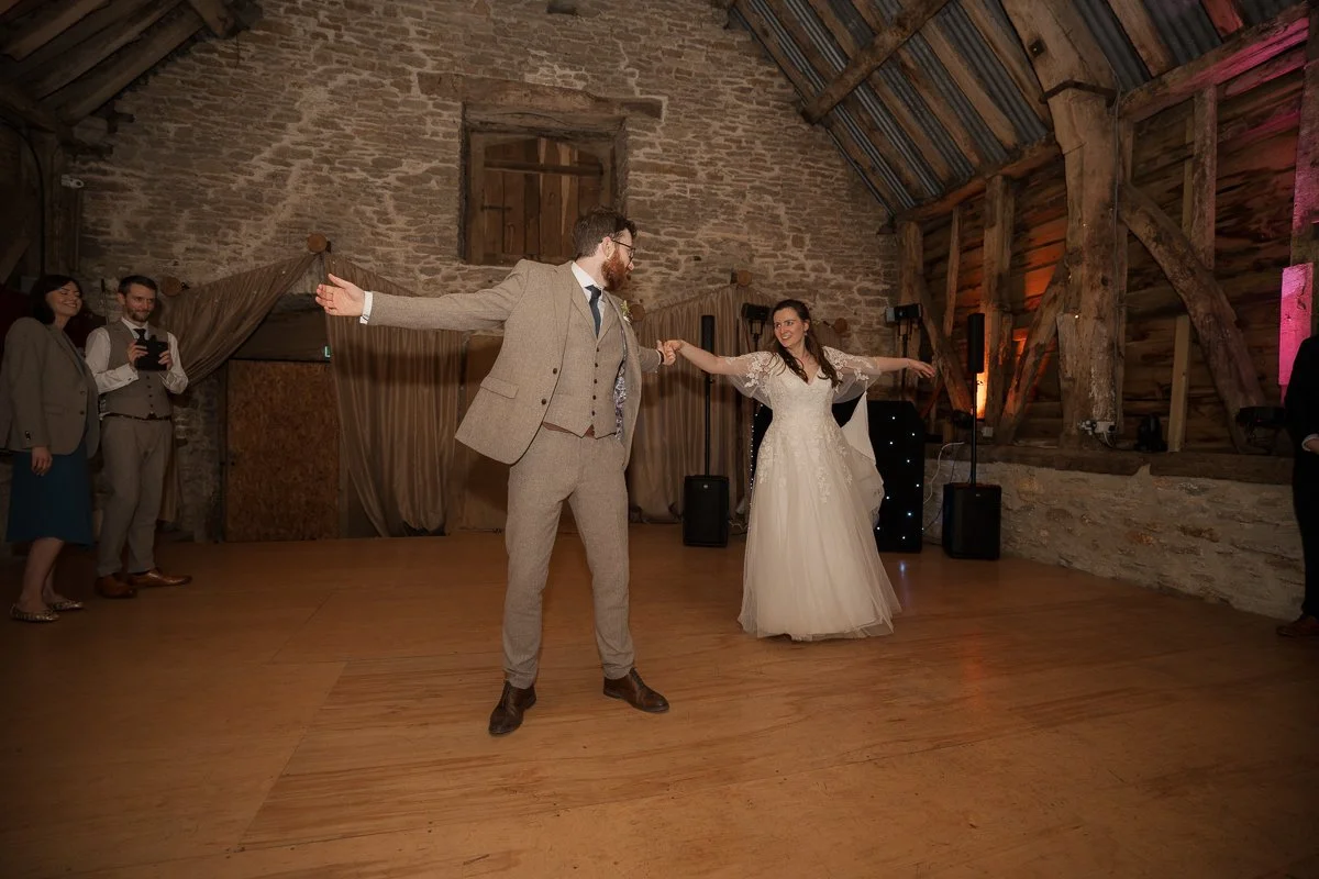 Stockbridge Farm Barn Wedding Photography - Maisie & Andrew-22.JPG