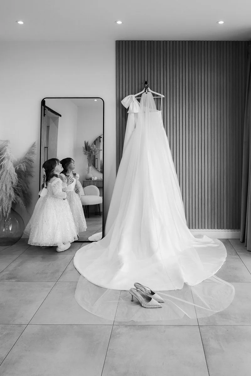 Upton Barn Wedding Photography - Jessie & Jay-7.JPG