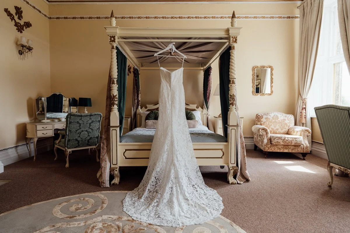 Orchardleigh Estate wedding photography - Amy and Matt-2.JPG