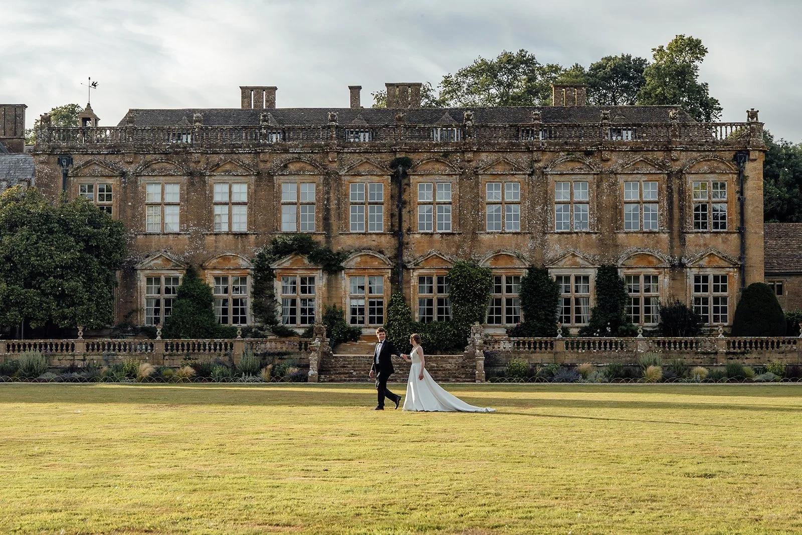 Brympton House Wedding Photography - Rachel &amp; Tom