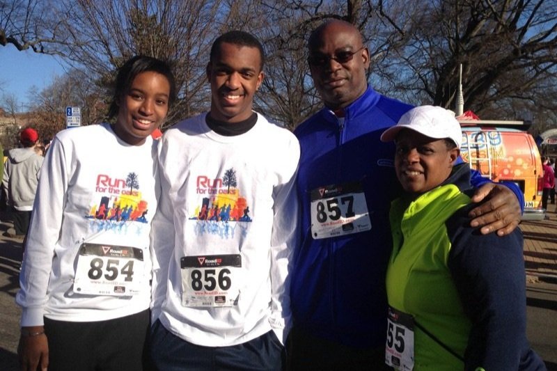 The Family Runs a 5K