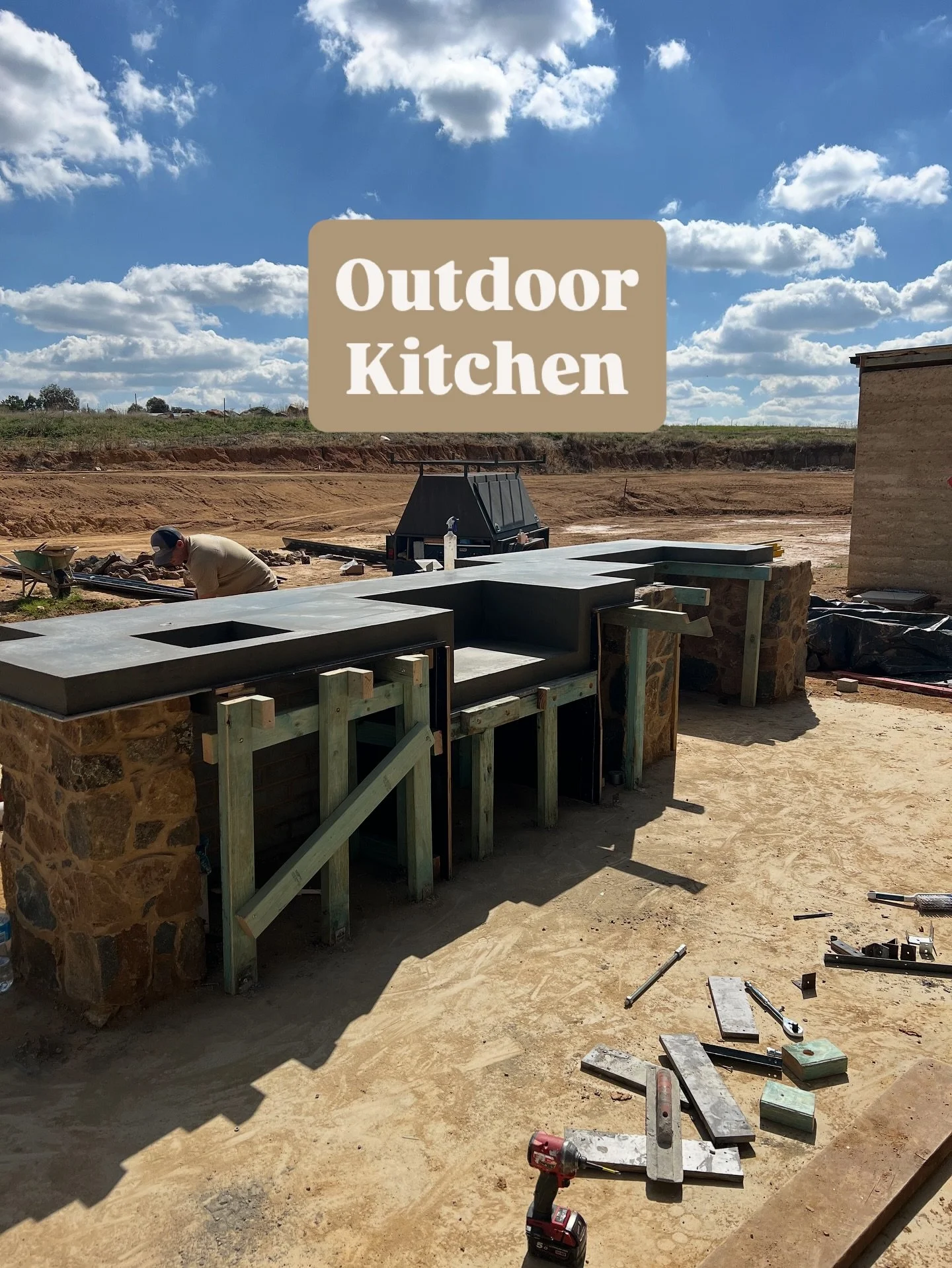 And just like that, winter is over and spring is here. The sun is out, grass is getting cut, sausages are sizzling, the pool is warming up and margaritas are getting poured.

If you don&rsquo;t have an outdoor kitchen, take this as a sign that you ne