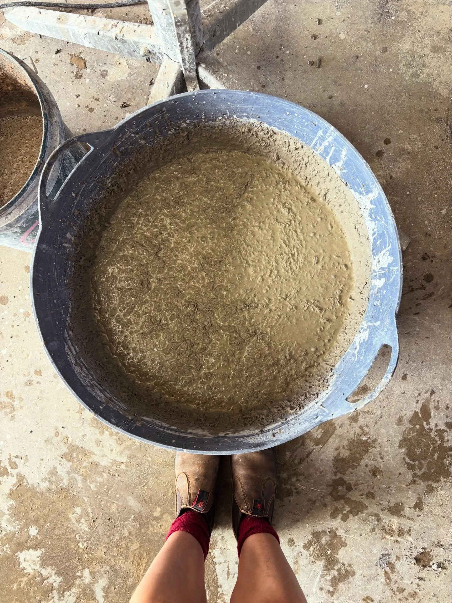 This week the temps here have hit 40&deg;C+ every day.  You know what&rsquo;s really difficult to do in that kind of heat? Concrete benches.

Even in the early mornings the concrete just sets way too quickly, so we&rsquo;ve had to hit pause on bench 