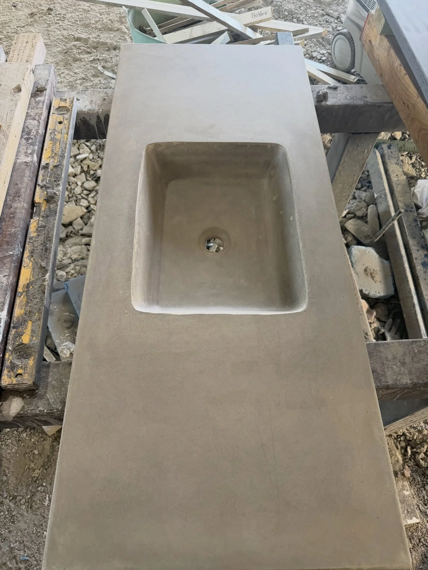A couple of integrated vanities that left the shed this week.

One in Bluestone, one in Salt, both 1200mm in length. 

Looking forward to seeing them installed!