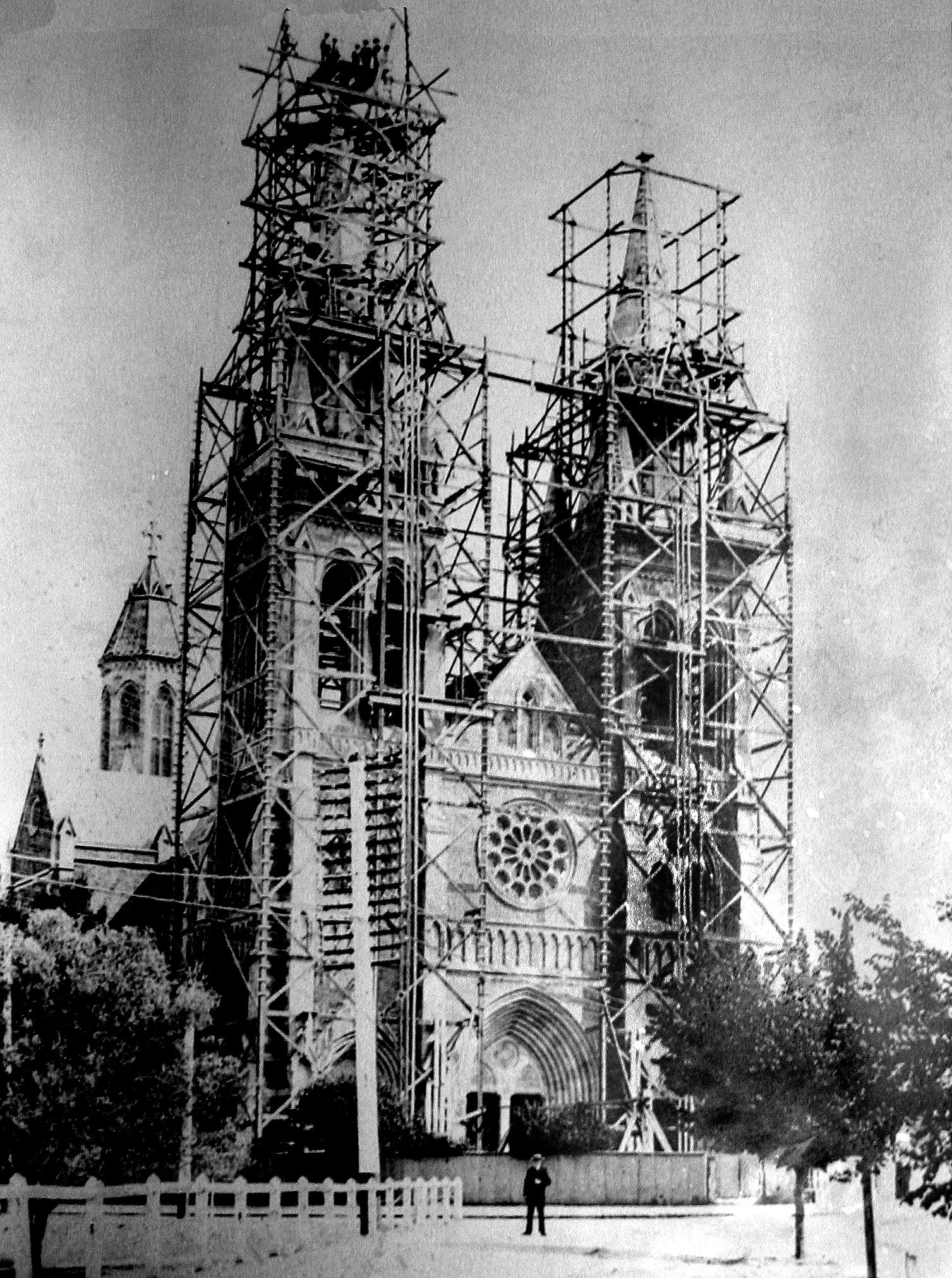 2.14 Front cir 1902.jpg