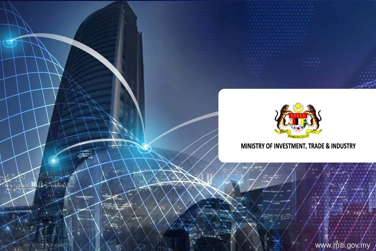 Malaysia, China to unlock services sector’s potential in digital, green tech