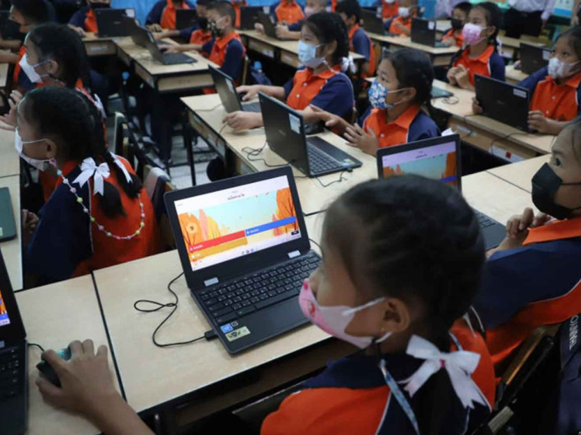 AI risks spur child data protection push
