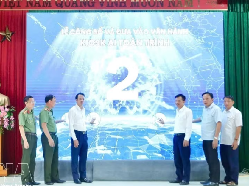 Thanh Hoa introduces AI kiosk to streamline public administrative procedures