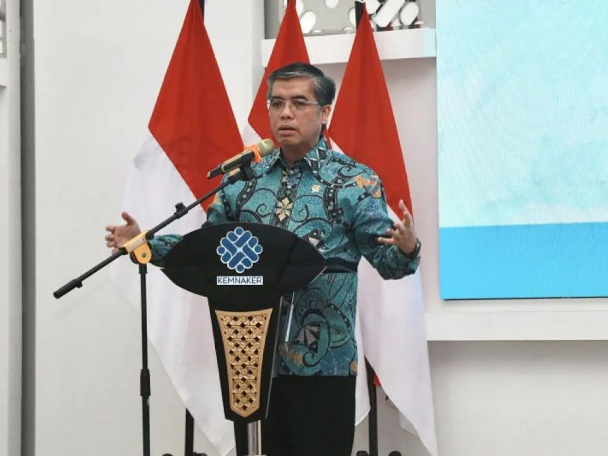 Minister urges youth to boost skills, adapt to shifting job market