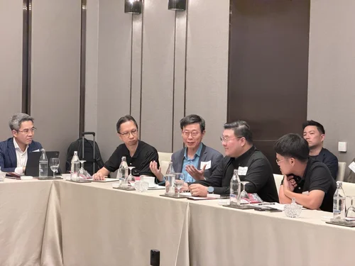 Roundtable Dialogue Exchange