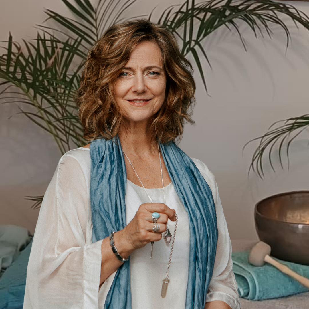 Isy - Bowen Therapist