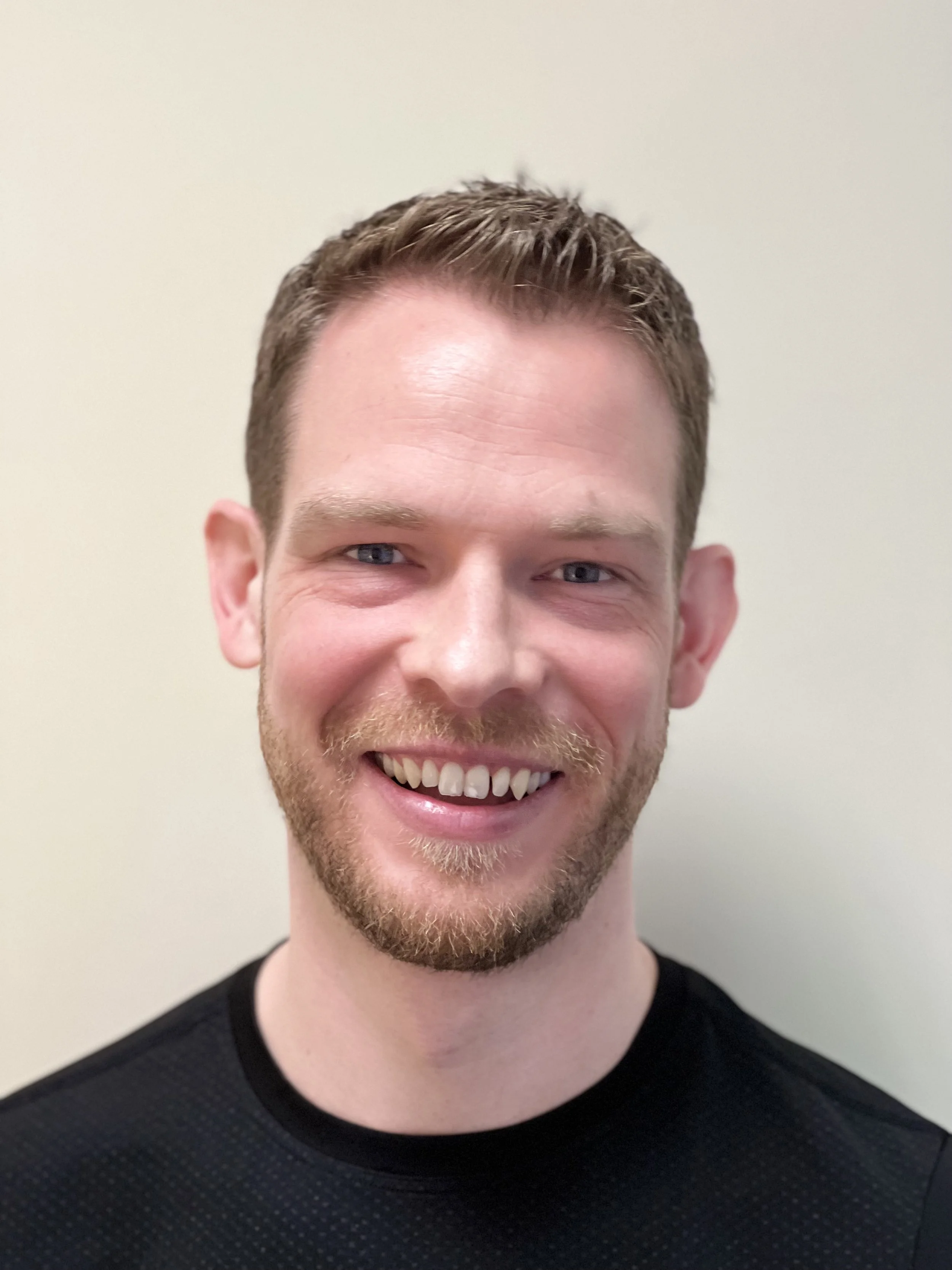 Sport Physio Paul Holmes Portrait for Olympus Physiotherapy