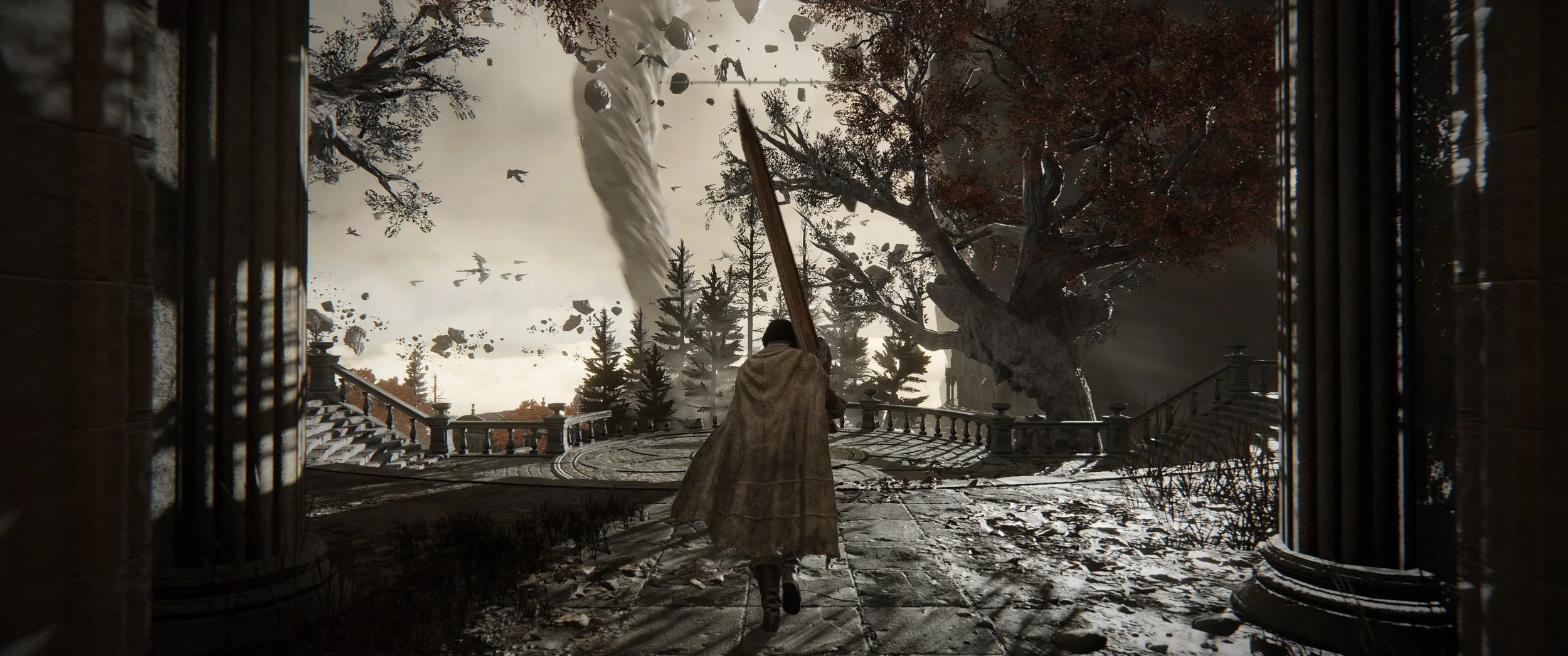 Person mit Mantel und Schwert läuft durch eine zerstörte, düstere Landschaft mit großem Baum, umgeben von Trümmern und fliegenden Steinen unter einem düsteren Himmel.