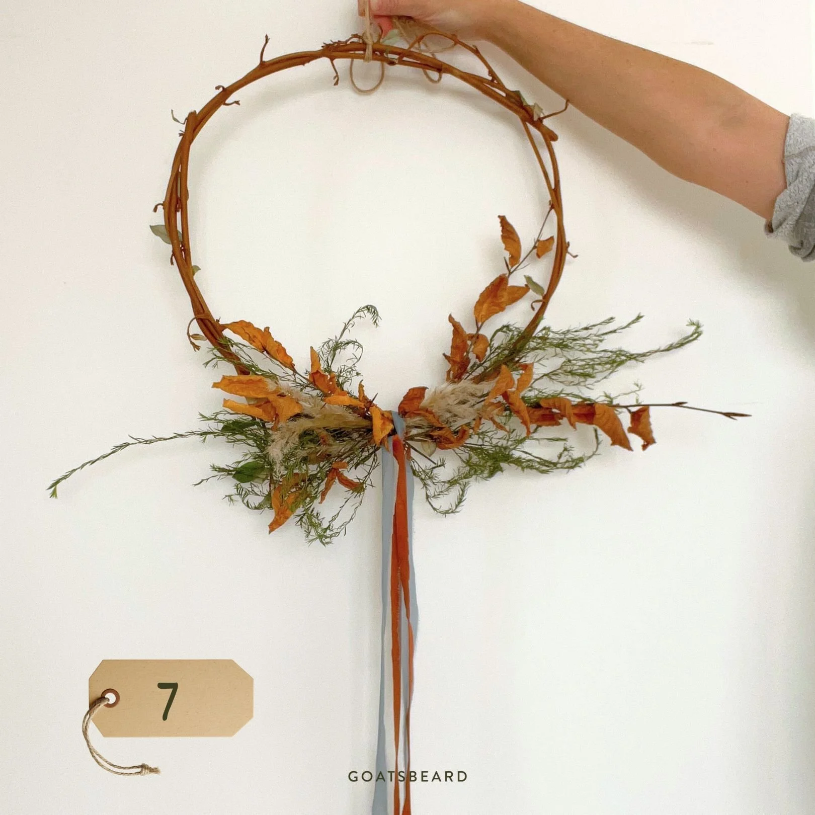 13-Goatsbeard-Dried-Wreaths-25-.jpg