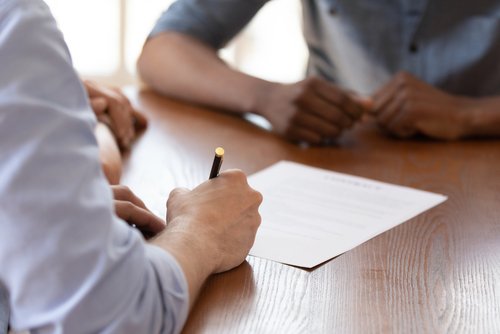 Is de inspecteur gebonden aan een compromis?