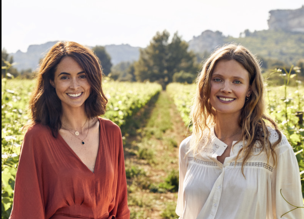 LVMH Dives Into the Non-Alcoholic Sparkling Wine Market with Investment in French Bloom