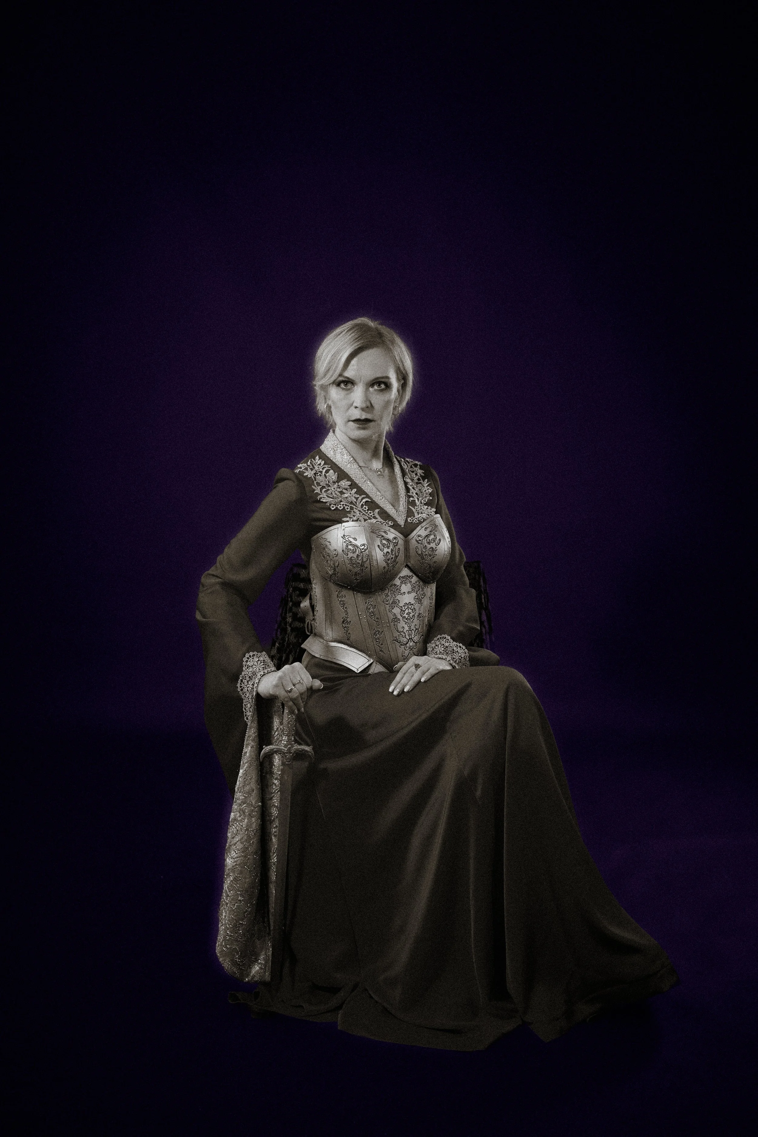 thronecompressed 1.jpg