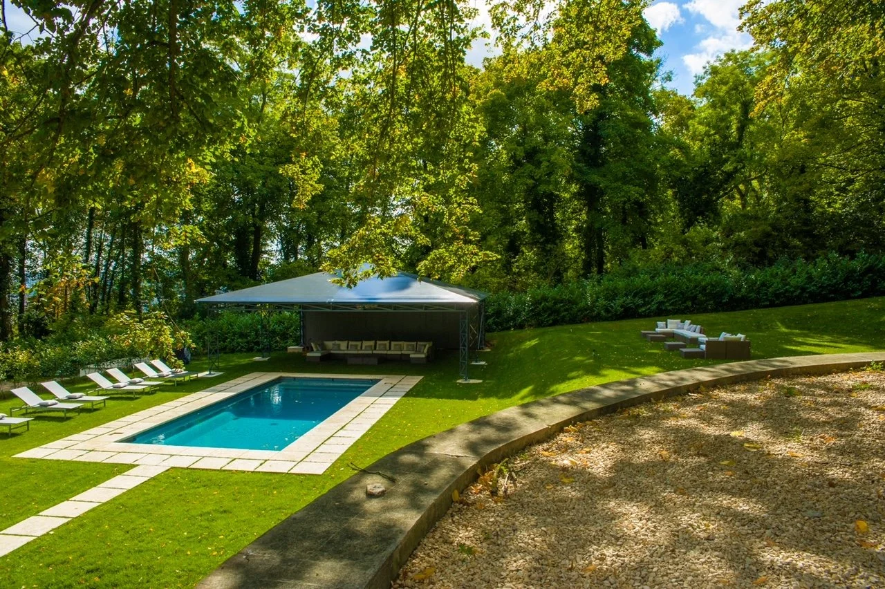 Swimingpool-02.JPG