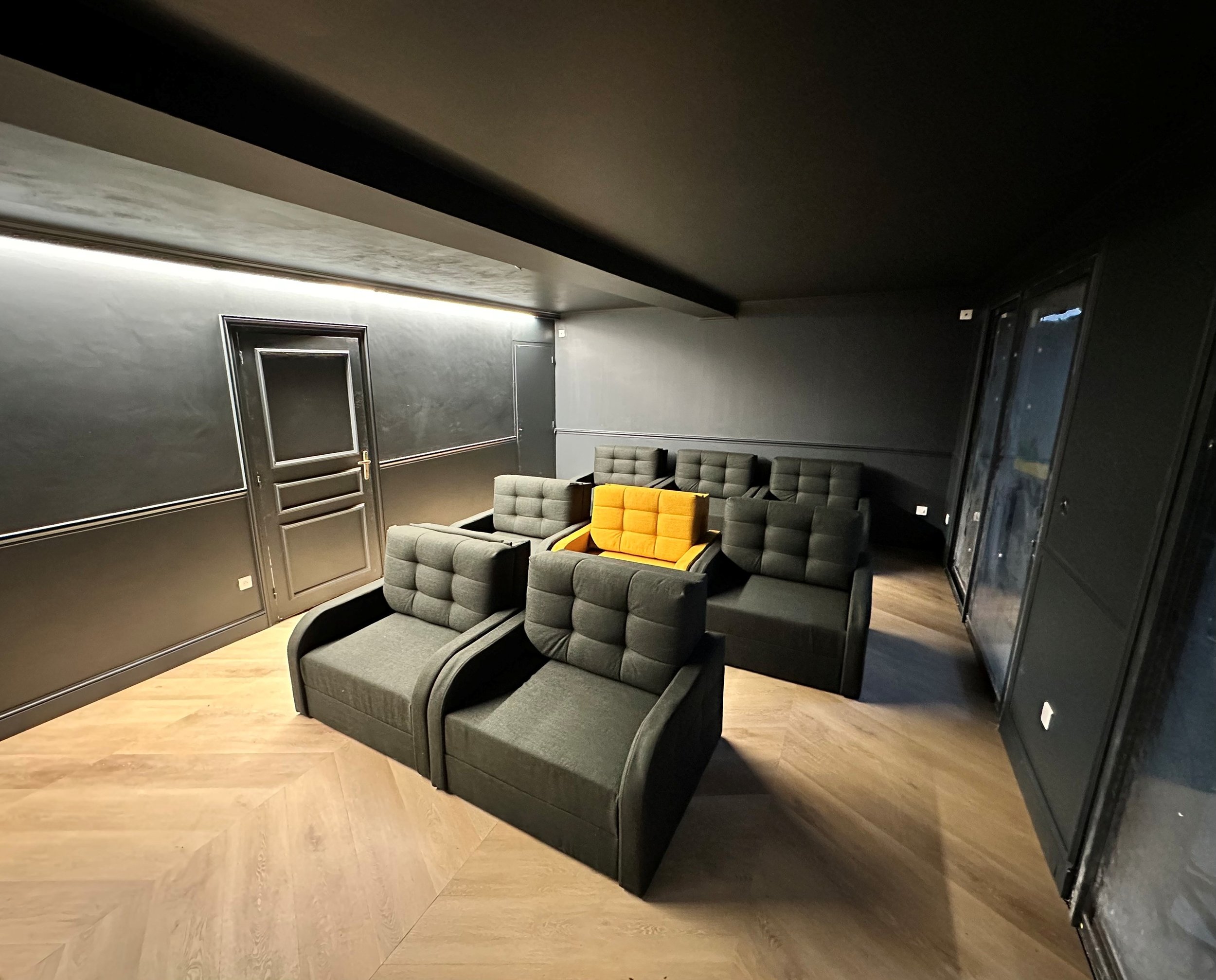 Homecinema-02.jpg