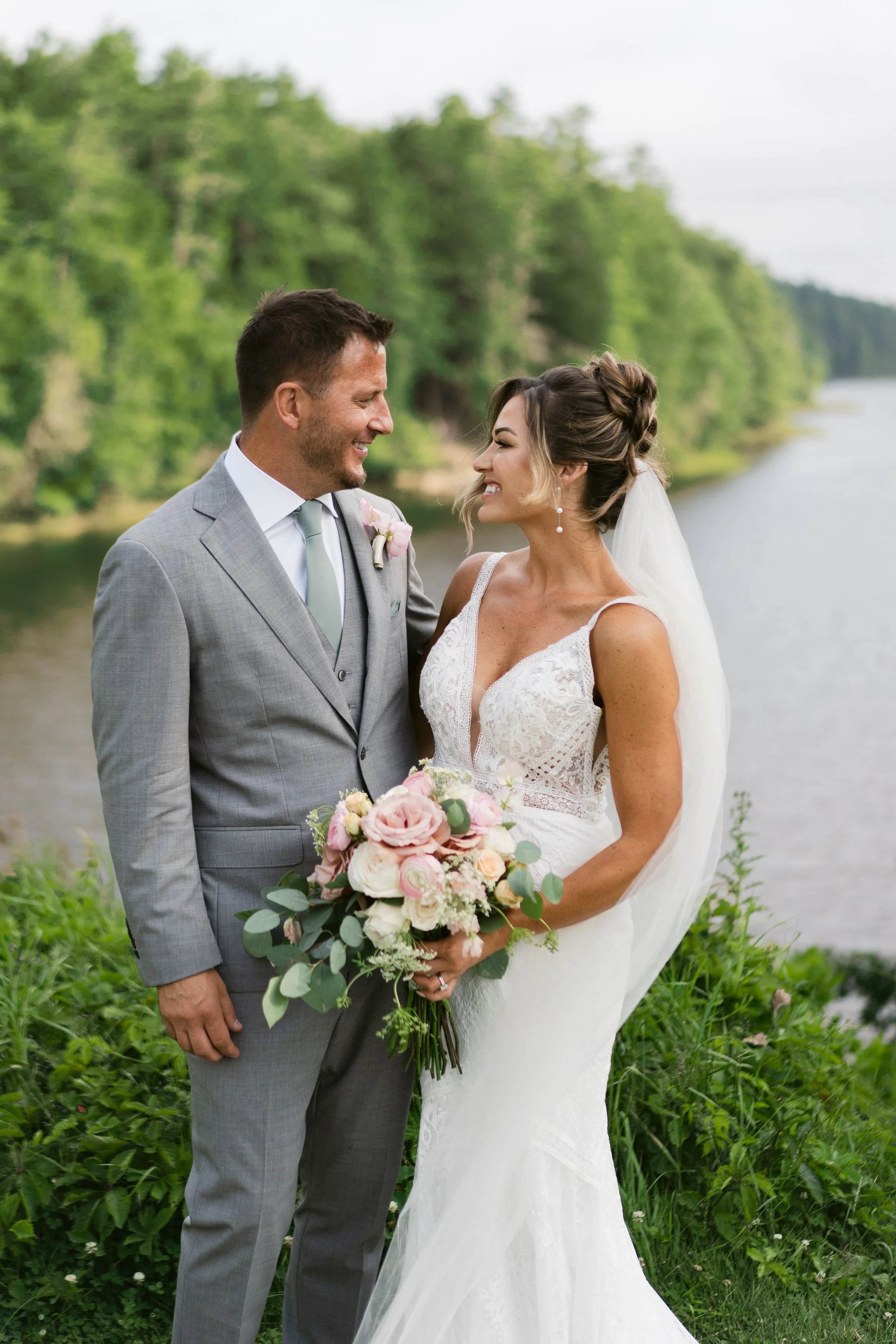 Hamilton House Wedding Photography Katherine Keenan Maine Documentary Style 3.jpg