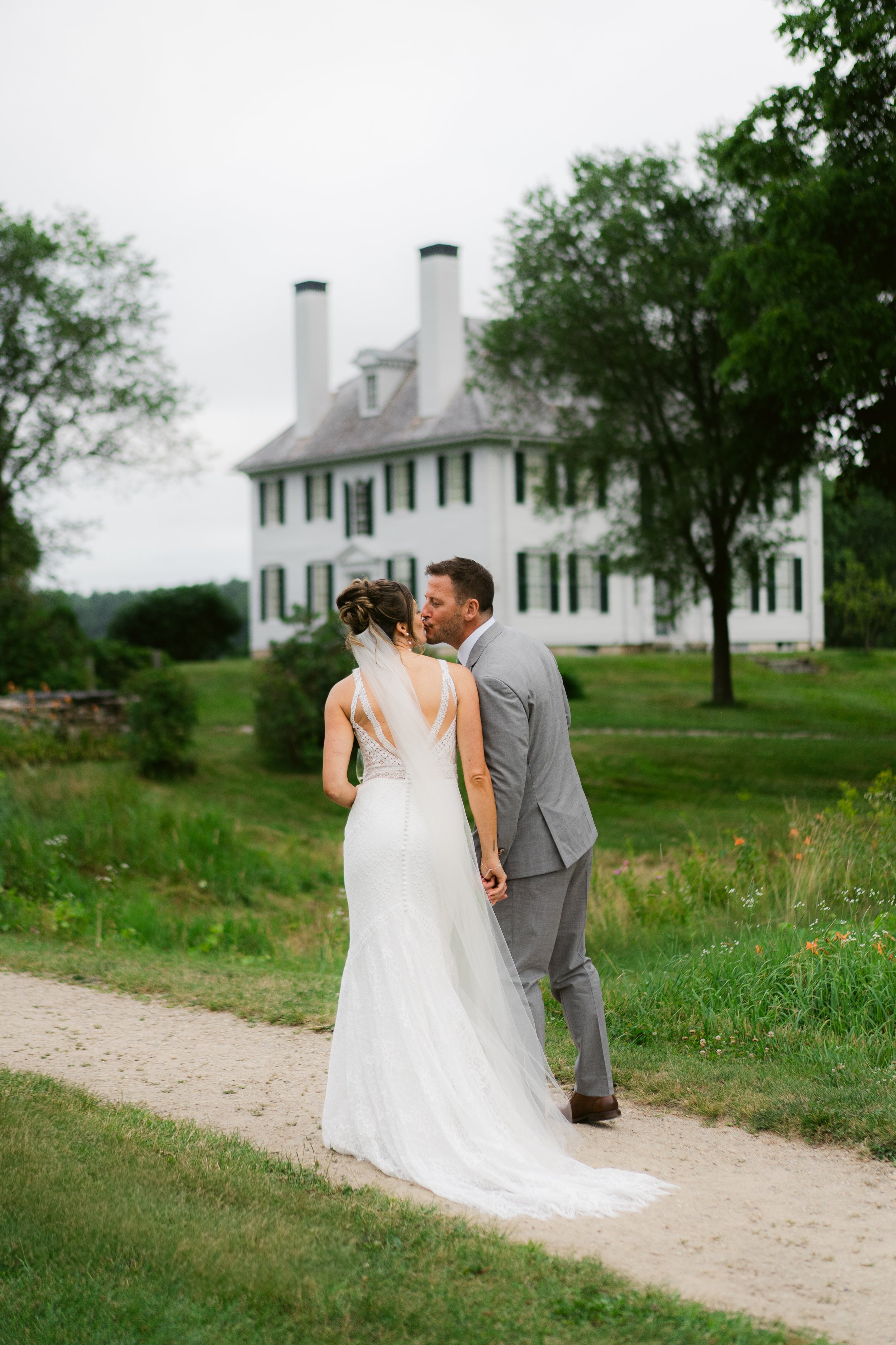 Hamilton House Wedding Photography Katherine Keenan Maine Documentary Style 18.jpg