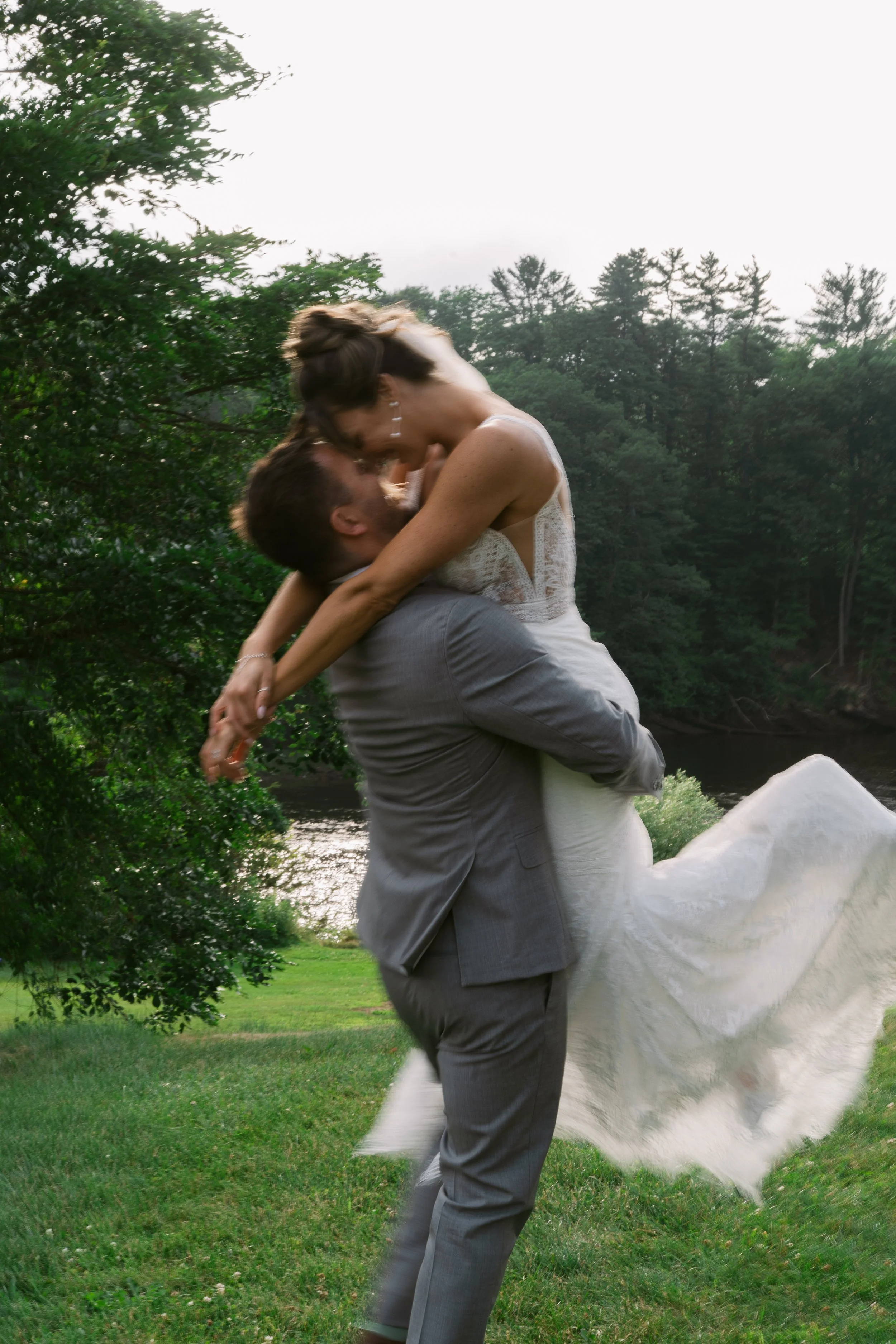 Hamilton House Wedding Photography Katherine Keenan Maine Documentary Style 9.jpg