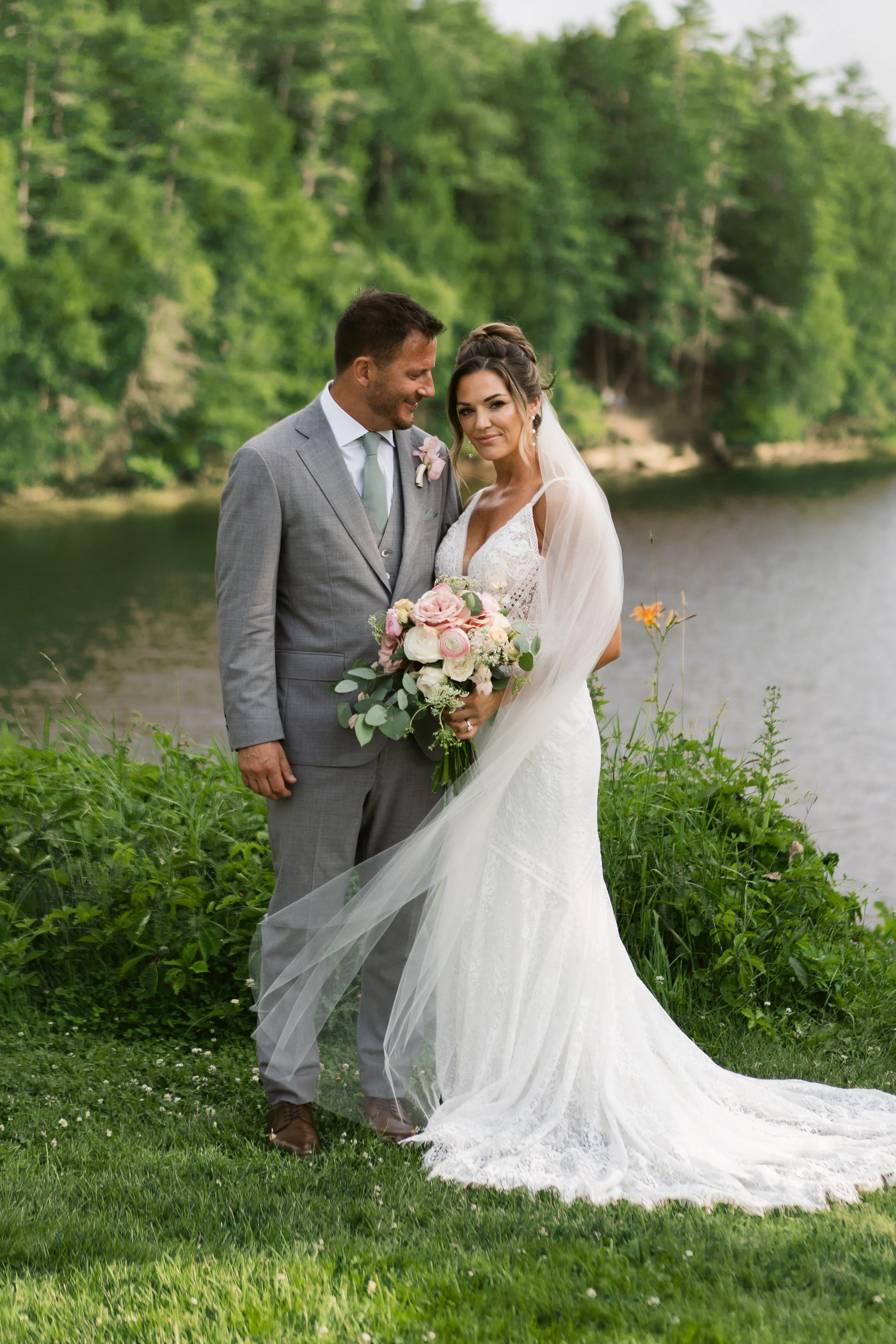 Hamilton House Wedding Photography Katherine Keenan Maine Documentary Style 6.jpg