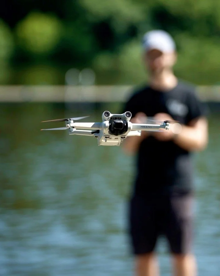 Llamas, inflatables and Mariachi bands 🦙 

We love the variety we get to experience through event photography. And the Tropic Biosciences away day was no exception!