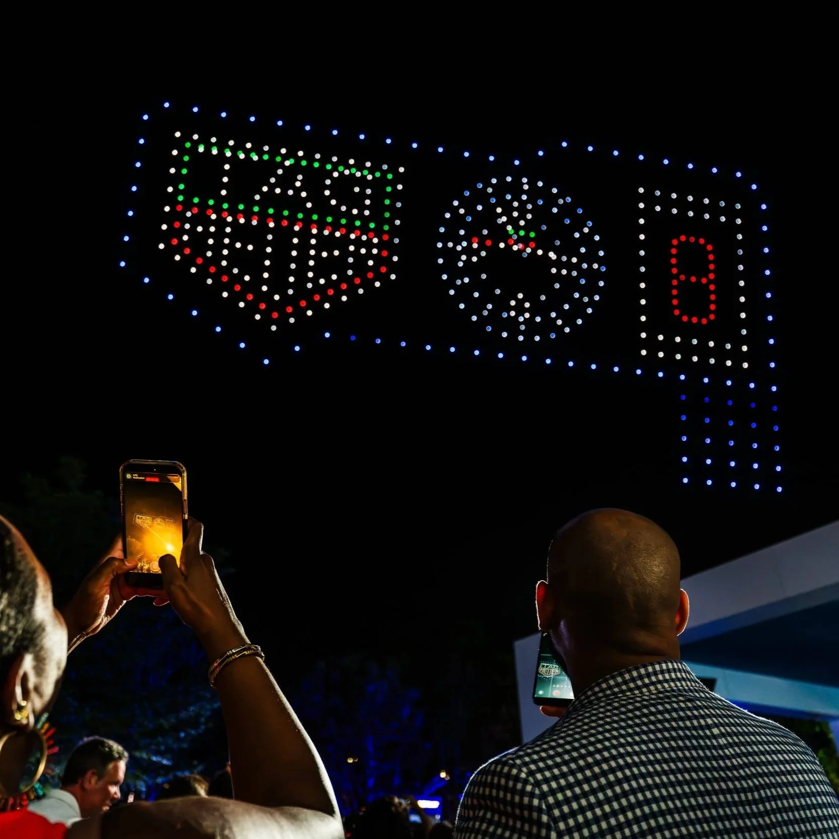 TAG FORMULA 1 DRONE SHOW