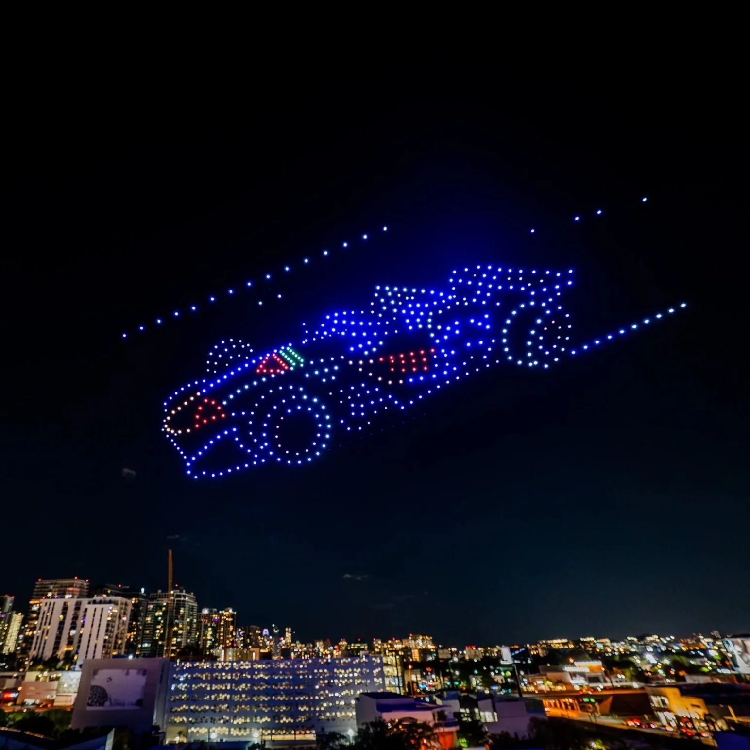 TAG FORMULA 1 DRONE SHOW