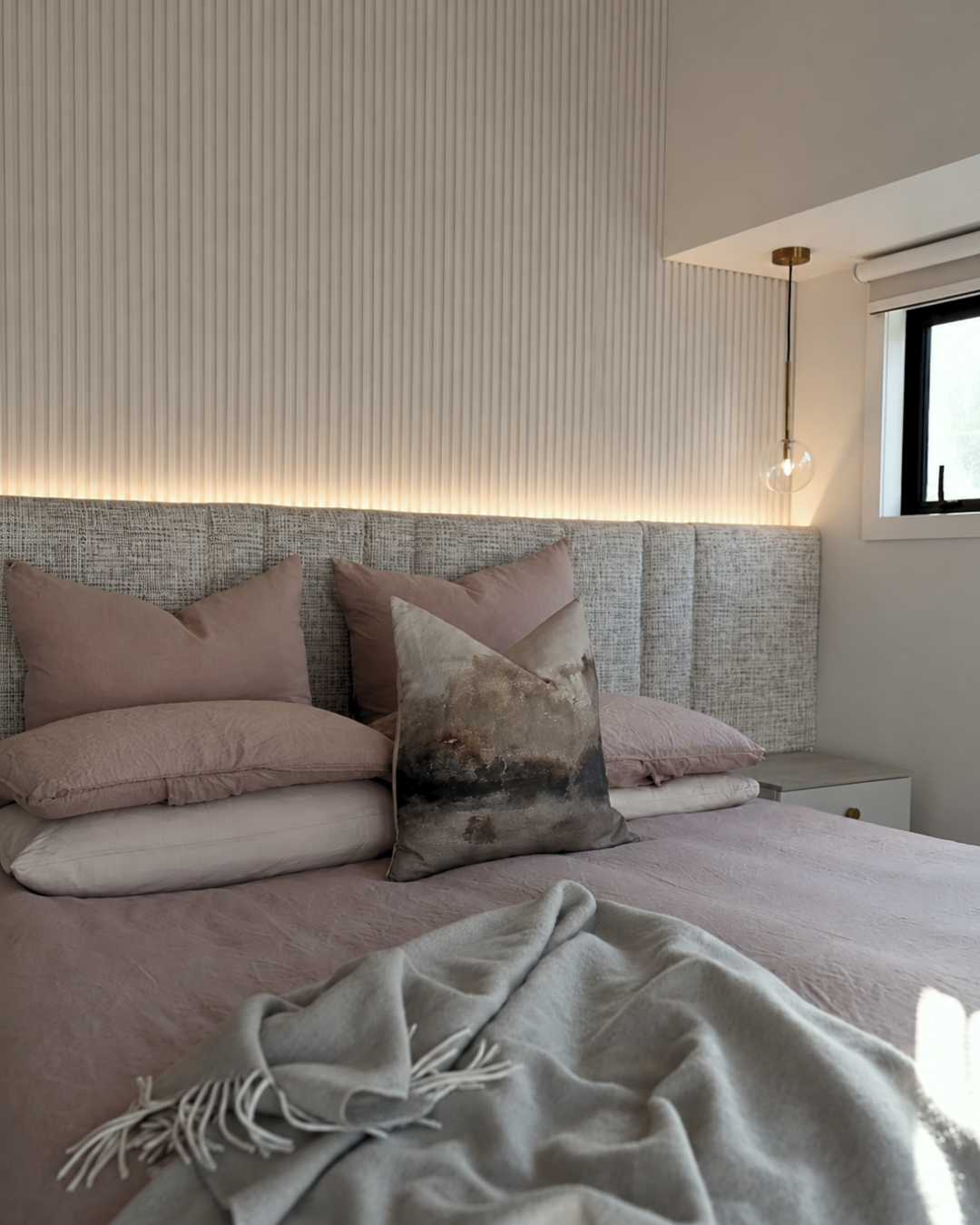 Custom headboard LED lights.png