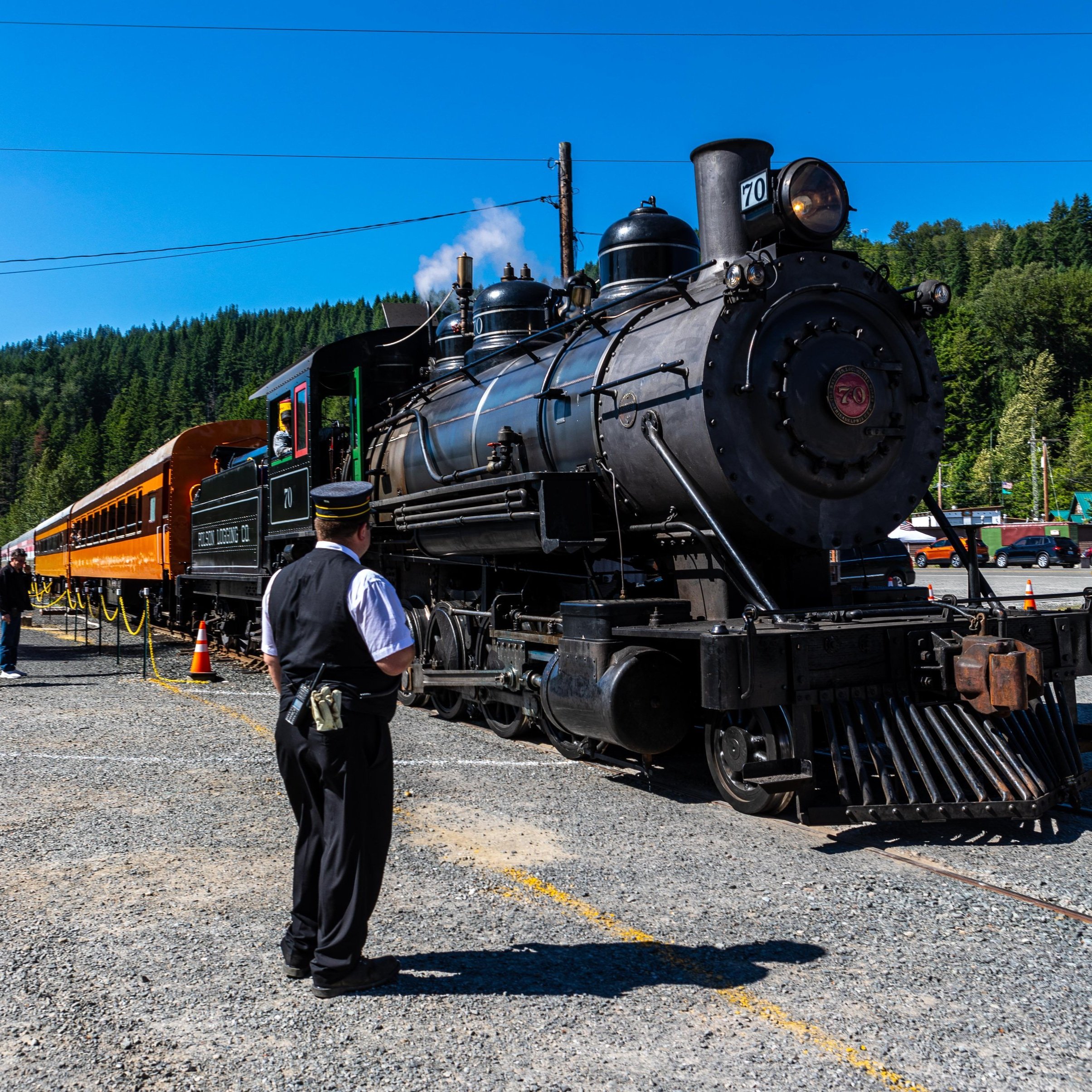 Mount Rainier Scenic Railroad back in operation sooner than predicted