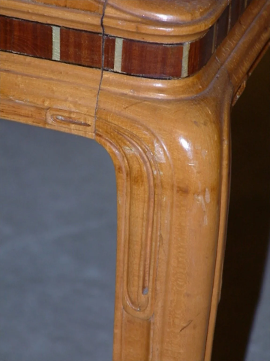 Follot+1912+inlaid+armchairs+before+restoration+1912+Salon+d%27Automn+3.jpg
