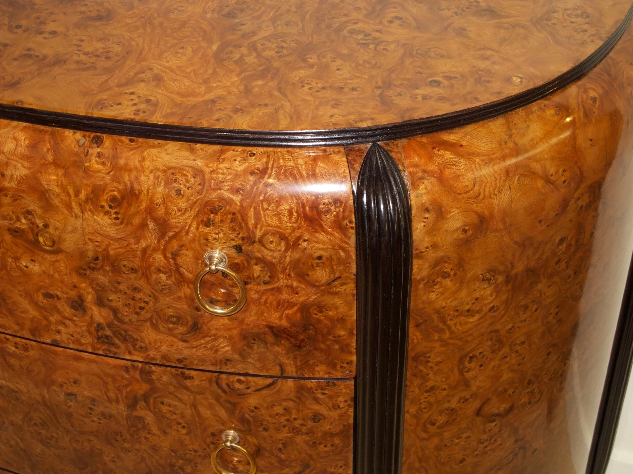 Dufet+demi-lune+cabinet+2635.jpg